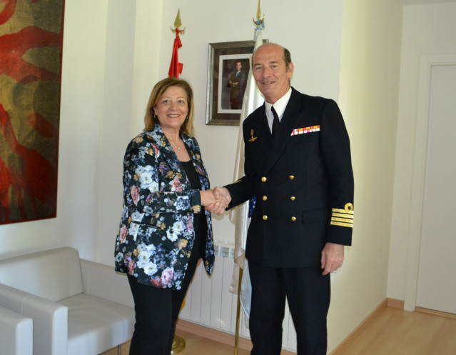 Vilagarcia visita comandante naval vigo